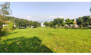 Hermoso lote de 1600 M2 en 240 millones en La Mesa Cund, COL.