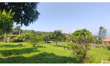 Hermoso lote de 1600 M2 en 240 millones en La Mesa Cund, COL.