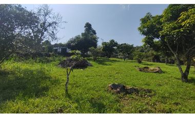 Hermoso lote de 1600 M2 en 240 millones en La Mesa Cund, COL.