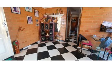 Venta de apartamento de 55 M2 en 170 millones en La Mesa Cund.