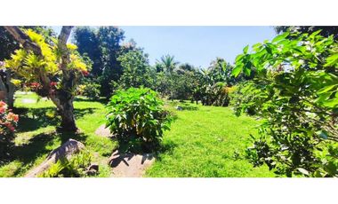 Lindo casalote de 1100 M2 en 489 mill en La Mesa Cund, COL plano.