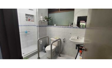 Lindo casalote de 1100 M2 en 489 mill en La Mesa Cund, COL plano.