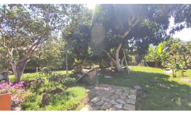 Lindo casalote de 1100 M2 en 489 mill en La Mesa Cund, COL plano.