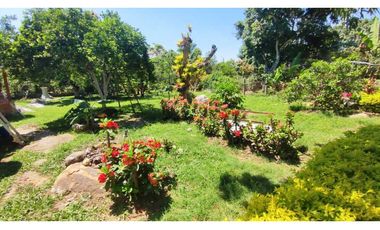 Lindo casalote de 1100 M2 en 489 mill en La Mesa Cund, COL plano.