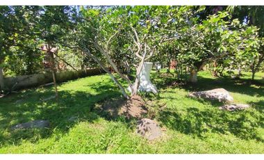 Lindo casalote de 1100 M2 en 489 mill en La Mesa Cund, COL plano.