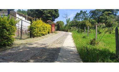 Venta de lote de 1500 M2 en 259 mill en La Gran Via de Tena Cund plano