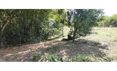 Venta de lote de 1500 M2 en 259 mill en La Gran Via de Tena Cund plano