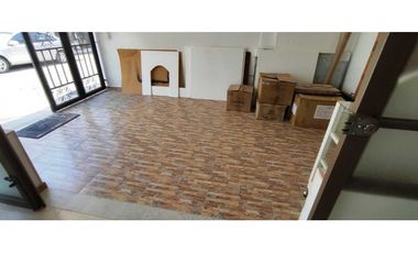 venta de casa urbana en conjunto de 152 M2 en 395 mill en La Mesa Cund