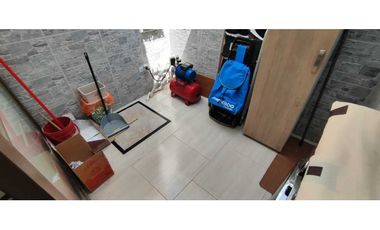 venta de casa urbana en conjunto de 152 M2 en 395 mill en La Mesa Cund