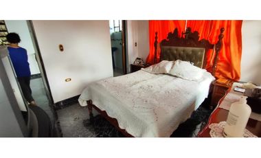 Venta de casalote de 1293 M2 en 280 millones en La Mesa Cund, COL