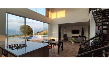 Se vende casa campestre en lote de 1000 M2, 1200 mill en La Mesa Cund