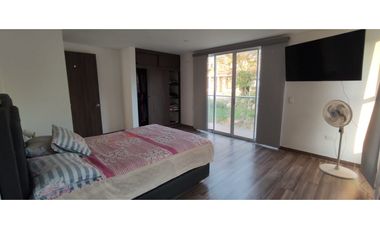 Se vende casa campestre en lote de 1000 M2, 1200 mill en La Mesa Cund