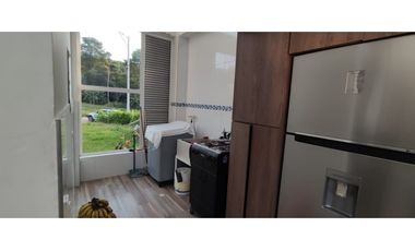 Se vende casa campestre en lote de 1000 M2, 1200 mill en La Mesa Cund