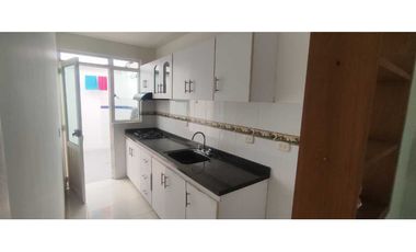 CASA EN CONJUNTO DE 88 M2 EN 380 MILL EN ANAPOIMA CUND