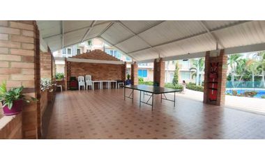 CASA EN CONJUNTO DE 88 M2 EN 380 MILL EN ANAPOIMA CUND