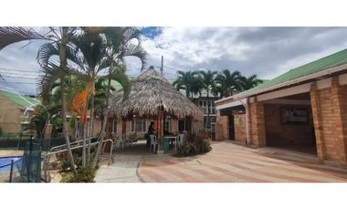 CASA EN CONJUNTO DE 88 M2 EN 380 MILL EN ANAPOIMA CUND