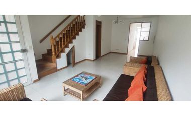 CASA EN CONJUNTO DE 88 M2 EN 380 MILL EN ANAPOIMA CUND