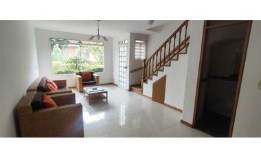 CASA EN CONJUNTO DE 88 M2 EN 380 MILL EN ANAPOIMA CUND