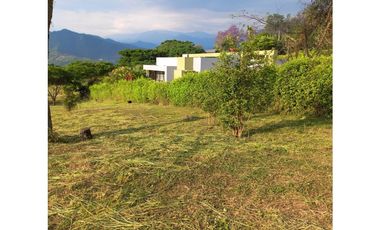 Se vende lote de 2000 M2 en 260 mill negociables en La Mesa Cund, COL
