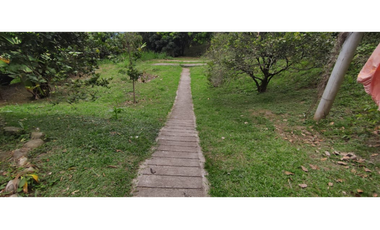 Se vende finca de 6400 M2 en 320 mil en La Mesa Cund, COL