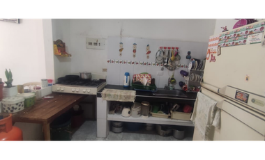 Oportunidad de casa RENTABLE de 140 M2 en 255 mill en La Mesa Cund.