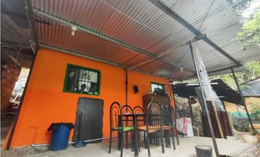 Venta casalote de 797 M2 en 220 mill en La Mesa Cund Colombia.