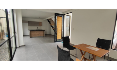 ESTRENA CASA YA, de 127 M2 en 440 mill en La Mesa Cund, COL