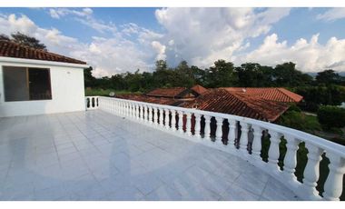 VENTA DE CASA CAMPESTRE DE 514 M2 CON PISCINA EN ANAPOIMA CUND.