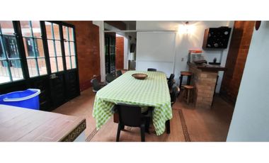 Venta de casa campestre de 1010 M2 en 490 millones en #lamesacund