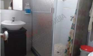 Venta de finca de 2000 M2 en 550 mill en El Colegio Cund.