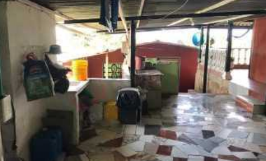 Venta de finca de 2000 M2 en 550 mill en El Colegio Cund.