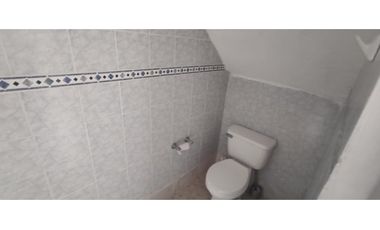 Venta de casa urbana de 162 M2 en 425 mill neg en La Mesa Cund