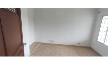 Venta de casa urbana de 162 M2 en 425 mill neg en La Mesa Cund