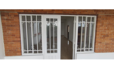 Venta de casa urbana de 162 M2 en 425 mill neg en La Mesa Cund