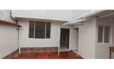 Venta de casa urbana de 162 M2 en 425 mill neg en La Mesa Cund