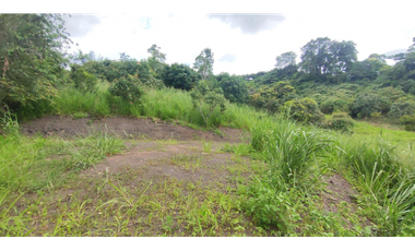 Venta de lote de 2000 M2 en La Gran Via de Tena ,excelente vista