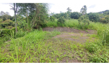 Venta de lote de 2000 M2 en La Gran Via de Tena ,excelente vista