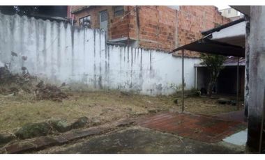 Se vende lote urbano de 300M2 en La Mesa Cund, Col. en 600 millones