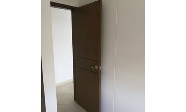 Venta de PENTHOUSE de 98 M2 en 340 mill neg, en La Mesa Cund, COL