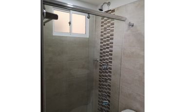 Venta de PENTHOUSE de 98 M2 en 340 mill neg, en La Mesa Cund, COL