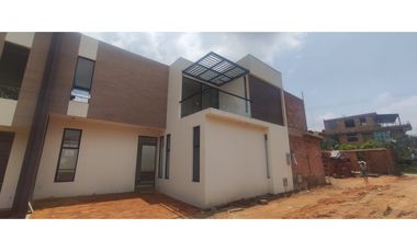 Se vende casa de 150 M2 en 410 MILL en La Mesa Cund, COL.