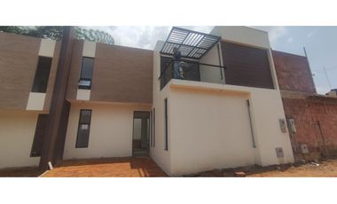 Se vende casa de 150 M2 en 410 MILL en La Mesa Cund, COL.