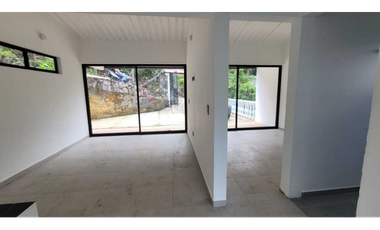 Venta de casalote de 570 M2 en 295 mill en La Mesa Cund