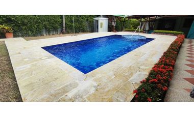 Casa para proyecto hotelero de 972 M2 en 1400 mill en Anapoima Cund