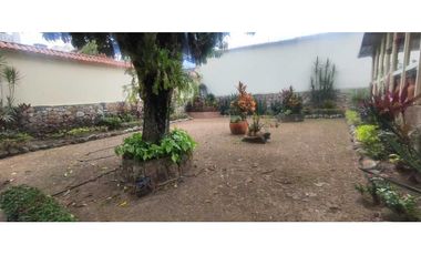 Casa para proyecto hotelero de 972 M2 en 1400 mill en Anapoima Cund