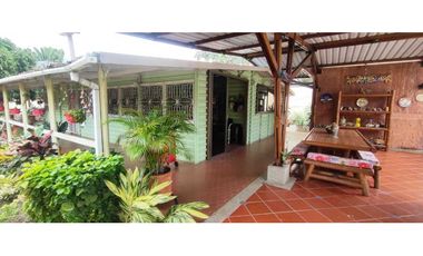 Casa para proyecto hotelero de 972 M2 en 1400 mill en Anapoima Cund