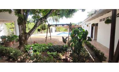 Casa para proyecto hotelero de 972 M2 en 1400 mill en Anapoima Cund