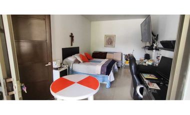 Casa para proyecto hotelero de 972 M2 en 1400 mill en Anapoima Cund