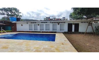 Casa para proyecto hotelero de 972 M2 en 1400 mill en Anapoima Cund