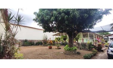 Casa para proyecto hotelero de 972 M2 en 1400 mill en Anapoima Cund